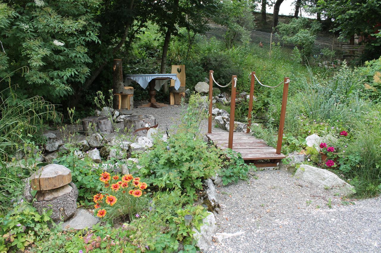 Leidzgi B&B Safenwil Kültér fotó